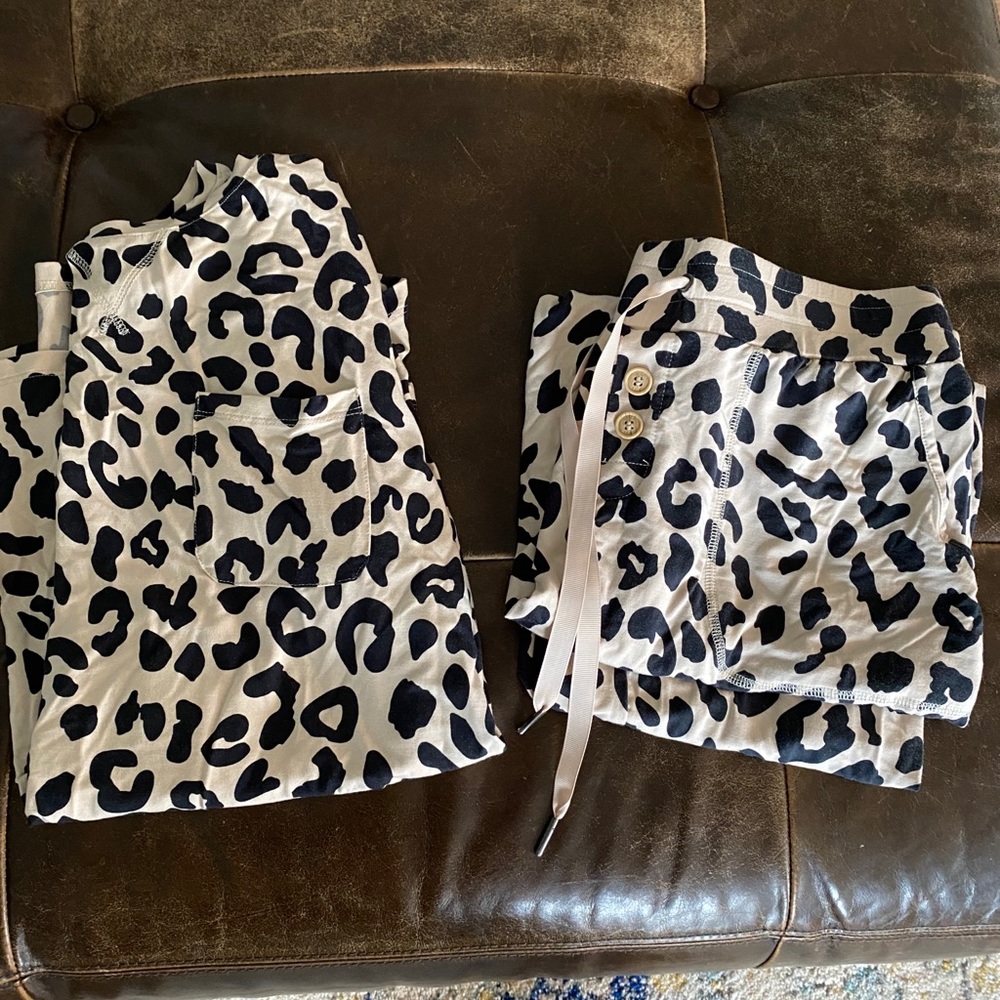 Lates by Kate pajama set